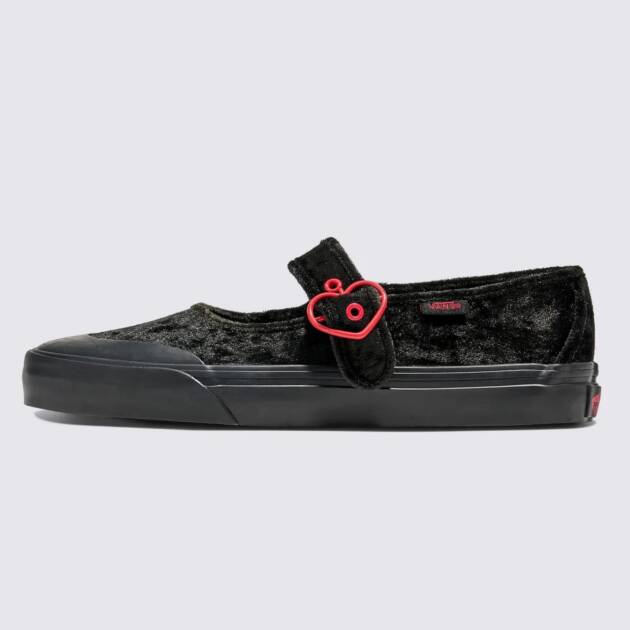 Tênis Vans Mary Jane Hearts Black Red