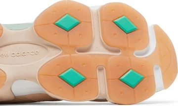 New Balance 9060 Joe Freshgoods Inside Voices Penny Cookie Pink - Imagem 4