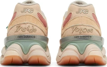 New Balance 9060 Joe Freshgoods Inside Voices Penny Cookie Pink - Imagem 3