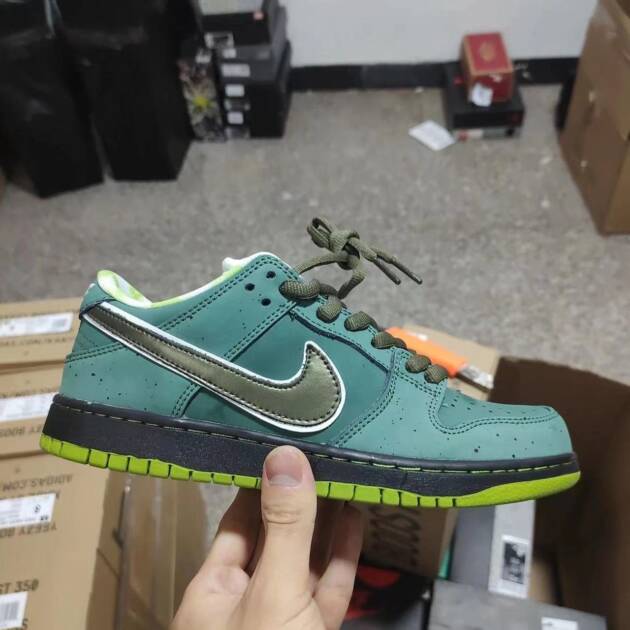 Concepts x Nike SB Dunk Low Green Lobster