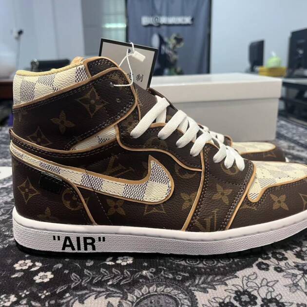 Louis Vuitton x Nike Air Jordan 1 High