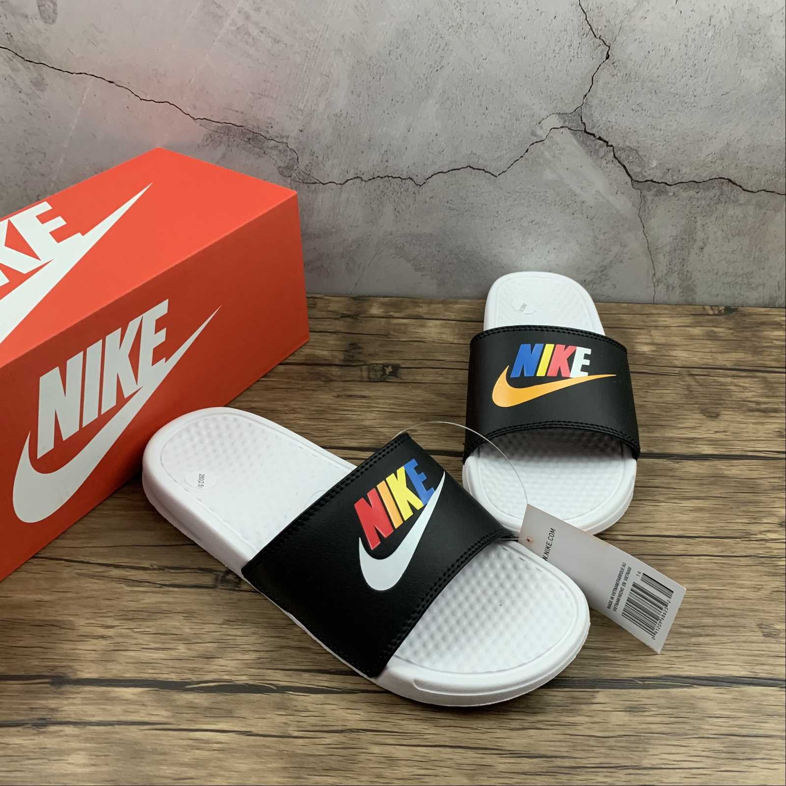 Chinelo Nike - Duo Colorize