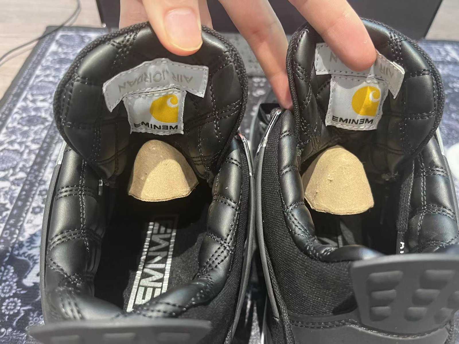 Nike Air Jordan 4 Retro Eminem Carhartt - Imagem 2