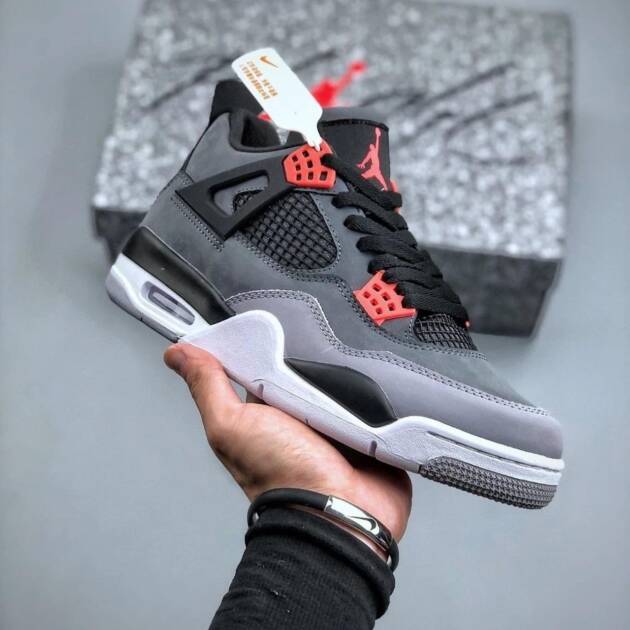 Nike Air Jordan 4 Retro "Infrared"