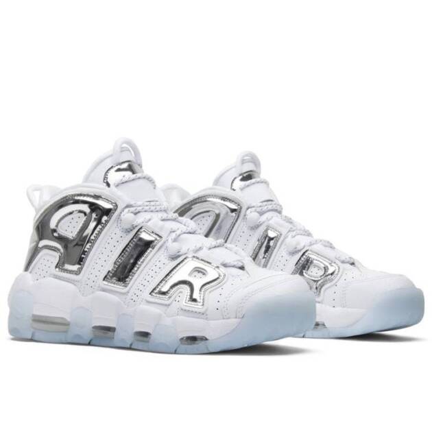 Tênis Nike Air More Uptempo Wmns 'Chrome'